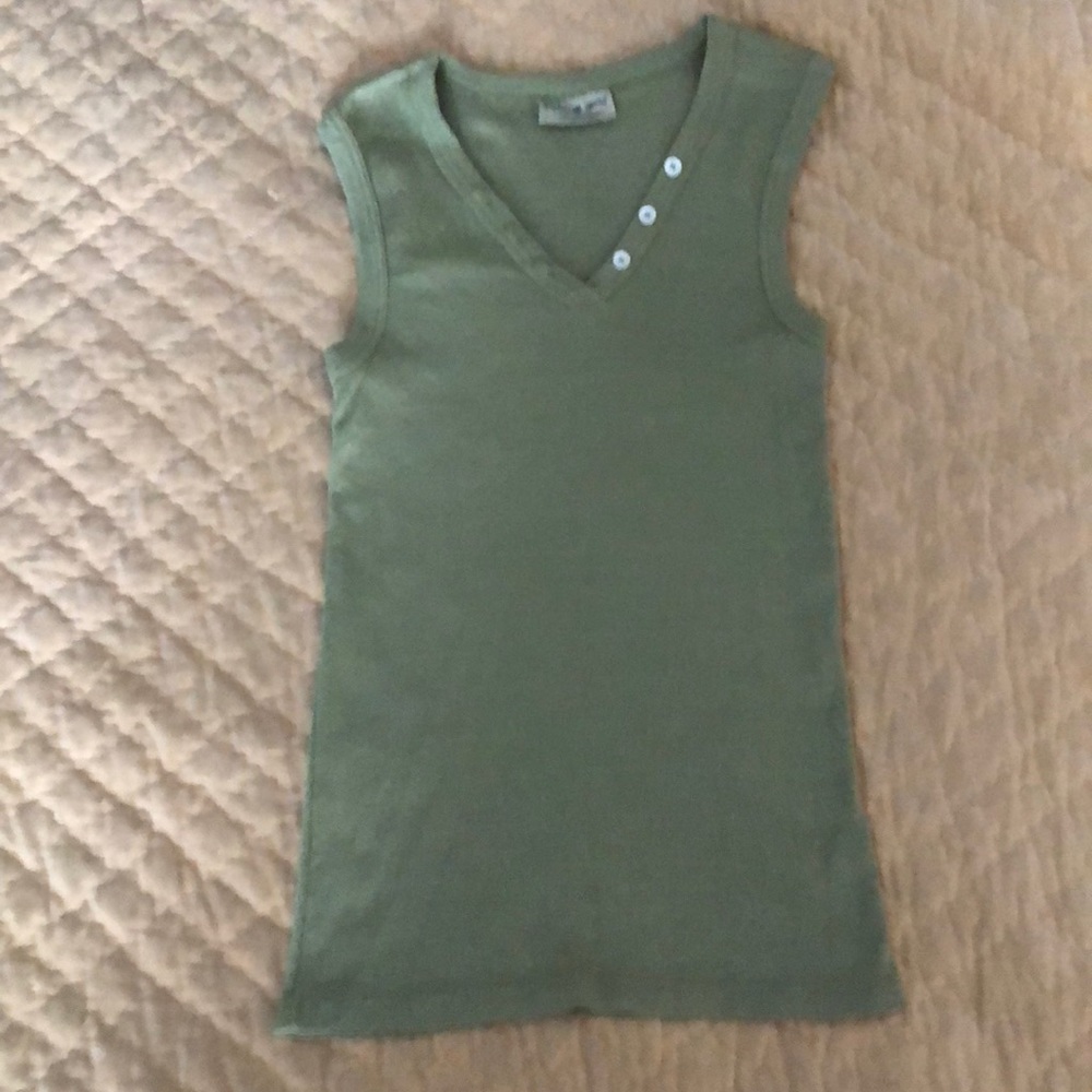 Sleeveless Top